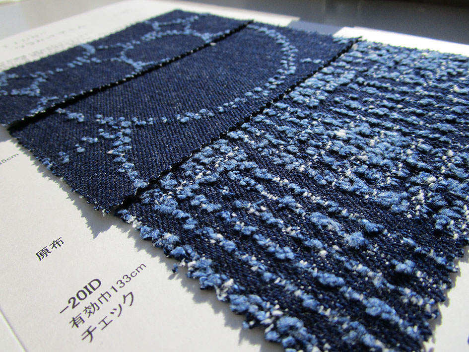 WALA-cut-denim