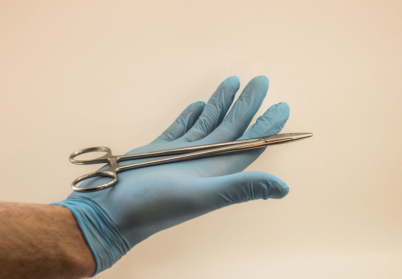 plastic-gloves