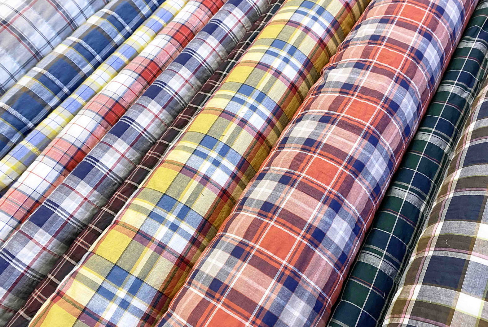 tartan-checkered